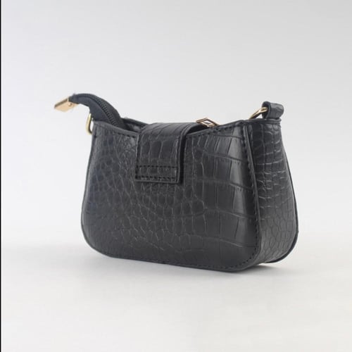 شنطة جلد بحجم مايكرو بالوان الاسود