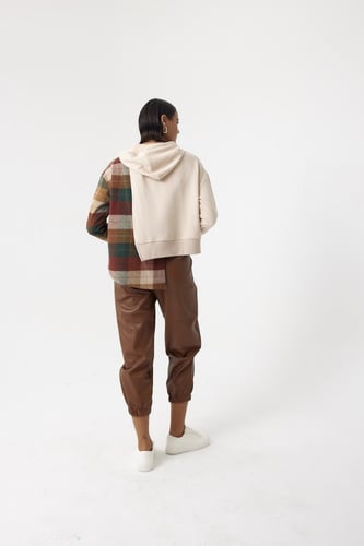 بنطلون جلد ناعم بستايل واسع