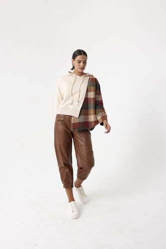 بنطلون جلد ناعم بستايل واسع