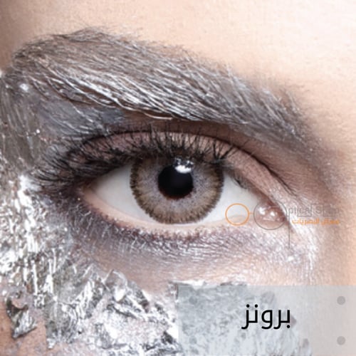 عدسات انستازيا ملونة