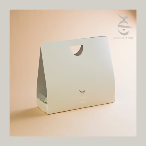 تعليقة النظارة