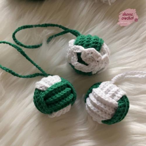 كروشيه ميدالية الكُرة