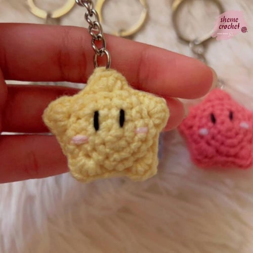 كروشيه ميدالية حِكَاية نَجْمة