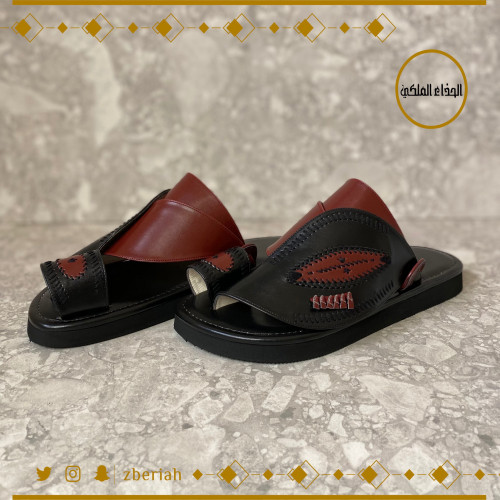 حذاء أسود - عنابي تطريز يدوي اسود صوف كتان