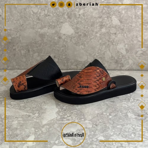 حذاء أسود مع جلد نعام و جلد ثعبان طبيعي جملي