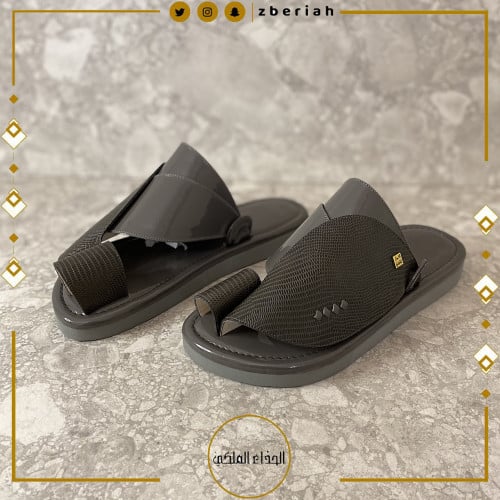 حذاء رصاصي لامع مع جلد سحليه رصاصي