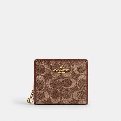 محفظة COACH