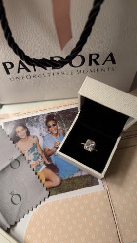 خاتم باندورا