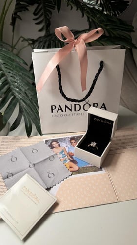 خاتم باندورا