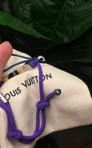 لويس فتون خيط