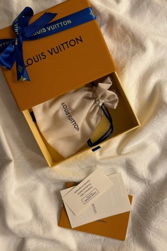 سلسال لويس فتون