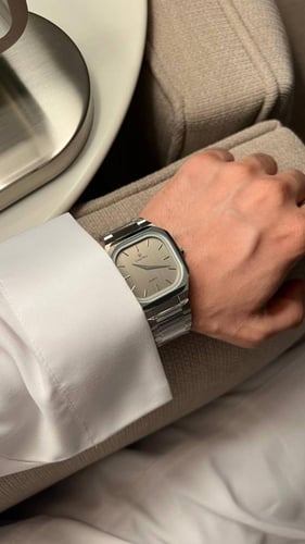 ساعه رجاليه