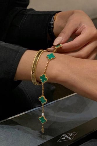 اسوارة فان كليف الاخضر