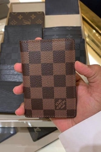 بوك لويس فتون البني