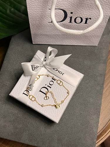 اسوارة ديور