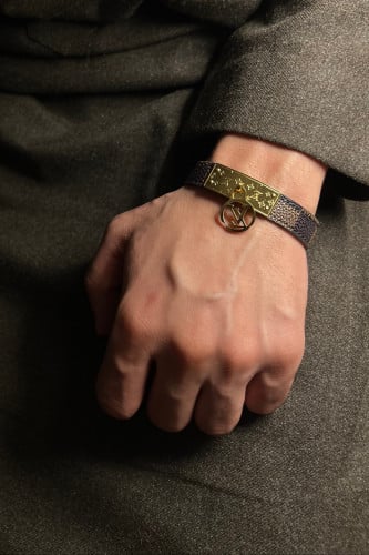 لويس فتون جلد