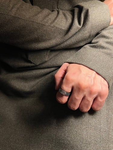 خاتم توري بورش