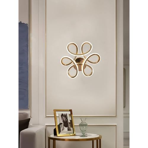 أبليك جداري مودرن، لون ذهبي ، تصميم عصري، إضاءة LE...