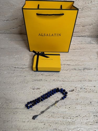 سبحة مصنوعه من حجر عين النمر الأزرق الكريم الطبيعي...