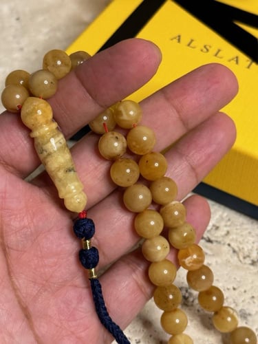 سبحه كهرمان حر شوائب طبيعية