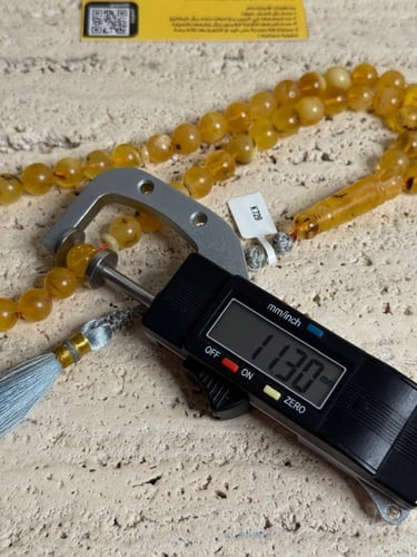 سبحه كهرمان حر شوائب طبيعية مع شكة تفاصل يدوي