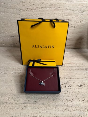 عقد فضه عيار 925