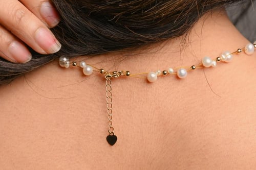 عقد لؤلؤ طبيعي مصنوع يدوياً