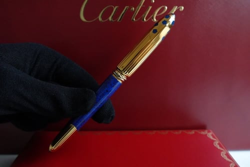قلم كارتييه مخزن من عام 1990 بانثير لاك بلو بول بو...