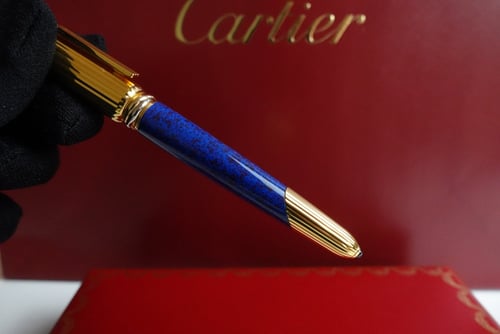 قلم كارتييه مخزن من عام 1990 بانثير لاك بلو بول بو...