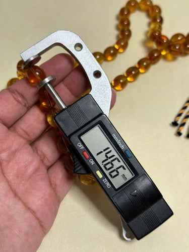 سبحه كهرمان حر شفاف طبيعية قصة بيض حمام