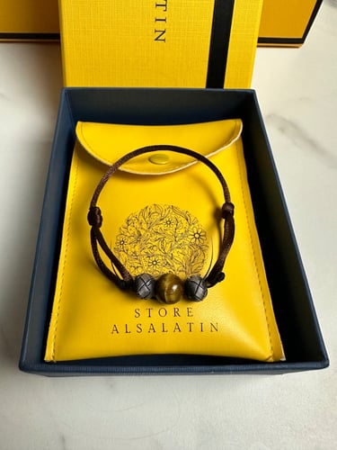 سوارة فضة مع حجر عين النمر البني حياكة يدوية