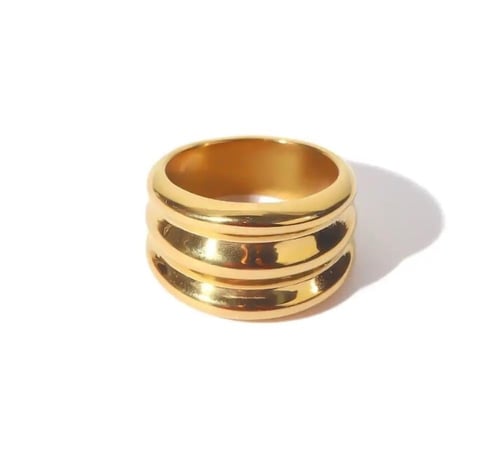 خواتم ذهبية منوعة