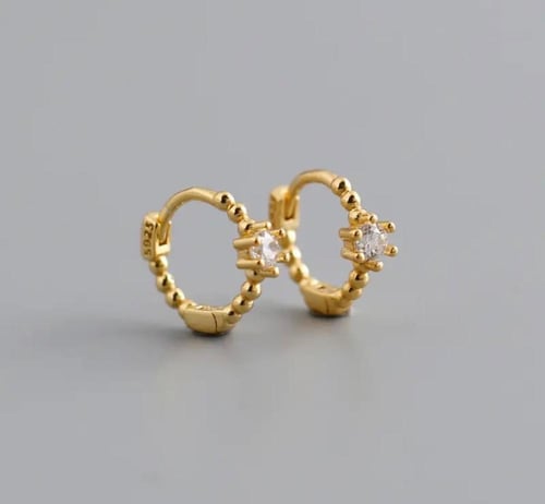 مجموعة اقراط