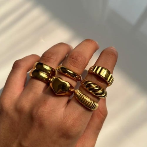 خواتم ذهبية منوعة