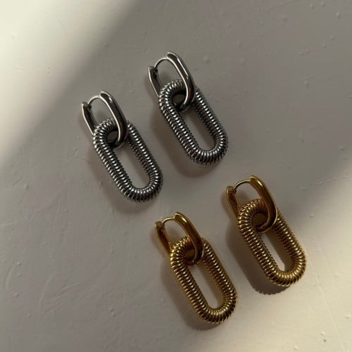 اقراط اوفال