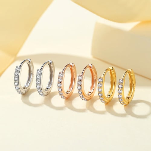 اقراط كلاسيك