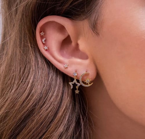 اقراط النجوم