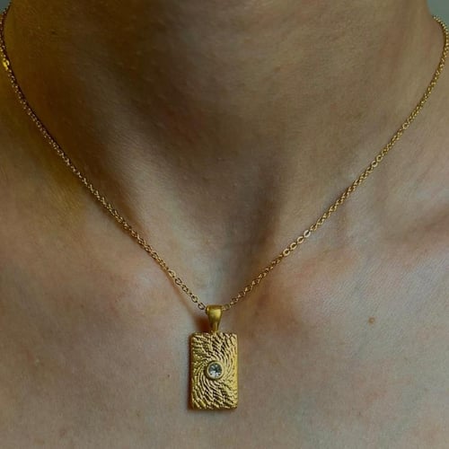 سلاسل بأشكال متعدده