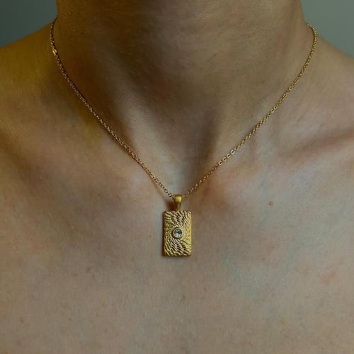 سلاسل بأشكال متعدده