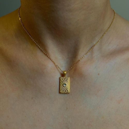 سلاسل بأشكال متعدده