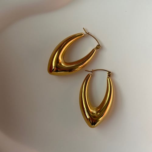 أقراط كلاسيكية