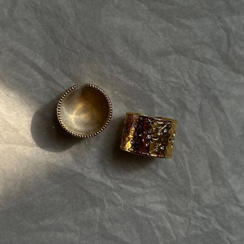 الخاتم الذهبي