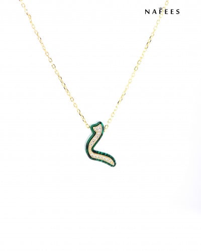 سلسال حرف م باللون الأخضر والمرصع بأحجار الزيركون...