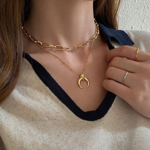 عقد هلال المساء البراق المطلية بالذهب من مجموعة نف...