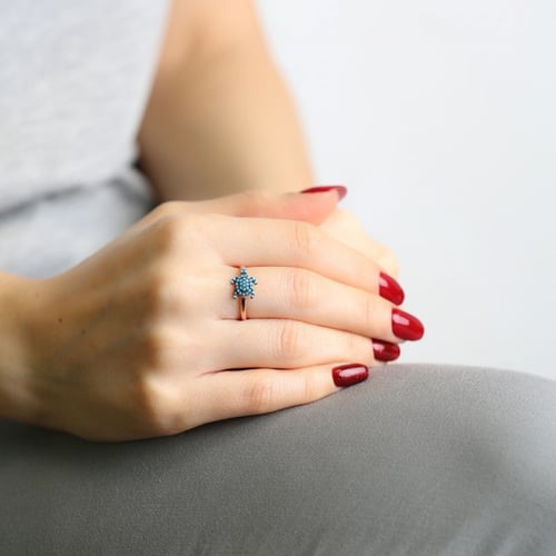 خاتم السلحفاة البحرية تحفة فنية من مجوهرات نفيس مر...