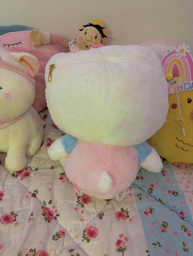 شنطه هيلو كيتي كبيره