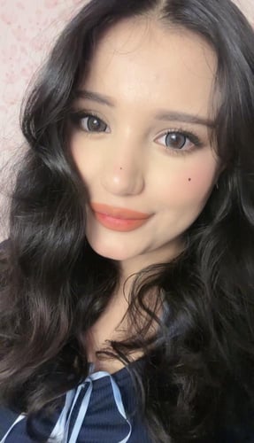 محدد شفاه درجه 5