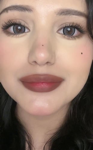 محدد شفاه درجه 3