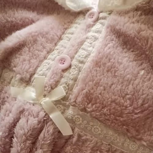 بجامه الورود الرقيقه