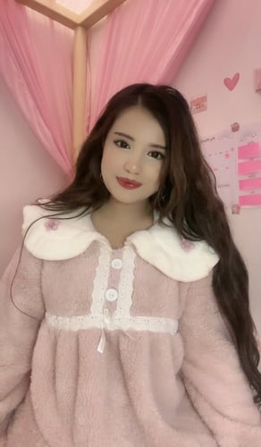 بجامه الورود الرقيقه